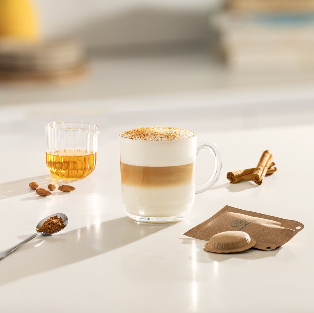 mousse de lait dans une tasse