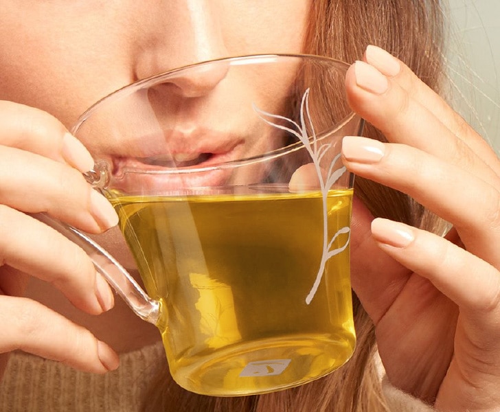 Woman drinking a SPECIAL.T tea